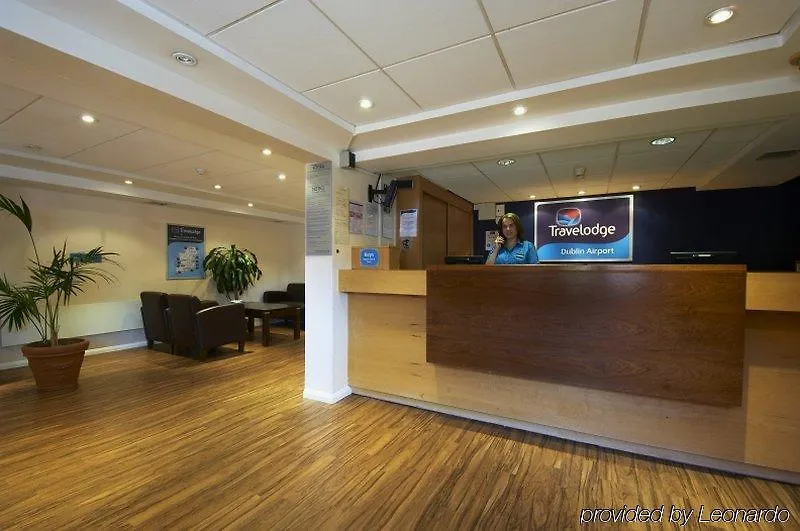 Travelodge Dublin Airport North 'Swords' 3*, סוורדס