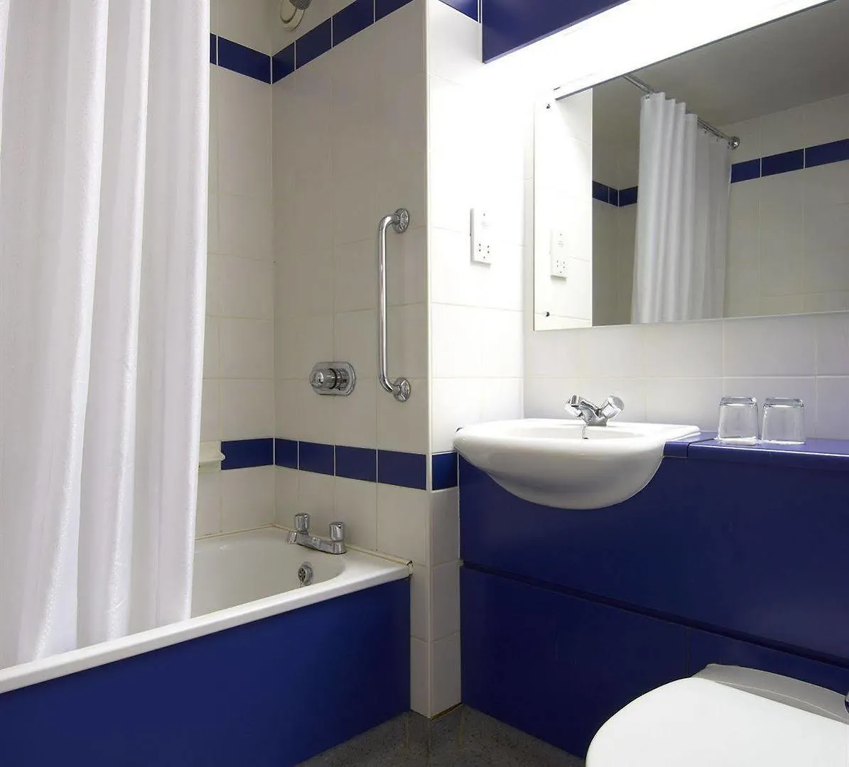 Travelodge Dublin Airport North 'Swords' סוורדס